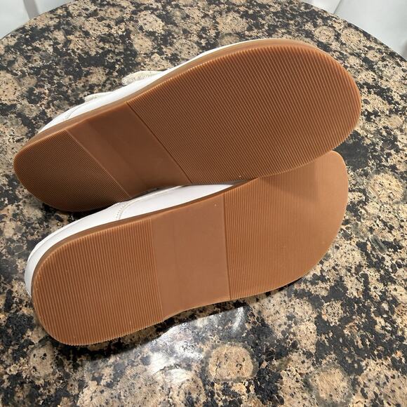 Double straps Toddler shoes size 12 GINFIVE New - Picture 9 of 12